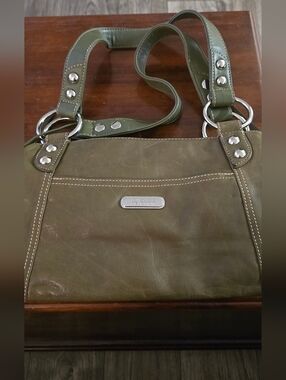 Kenneth Cole Reaction Shoulder Bag